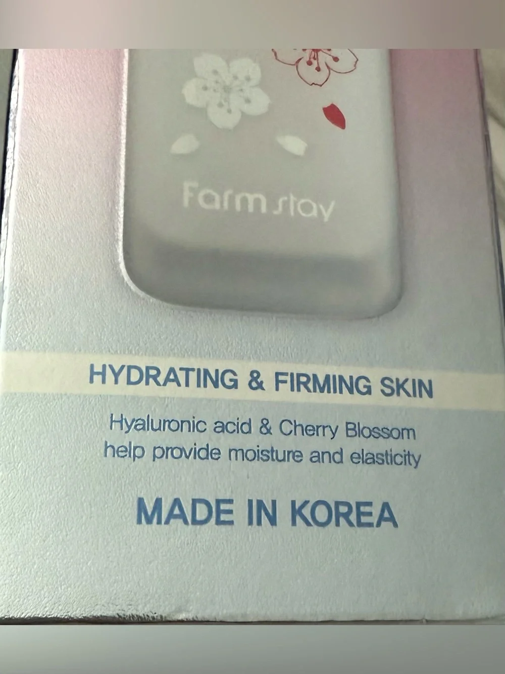 Never opened Hyaluronic Acid & Cherry Blossom Emulsion - Pink